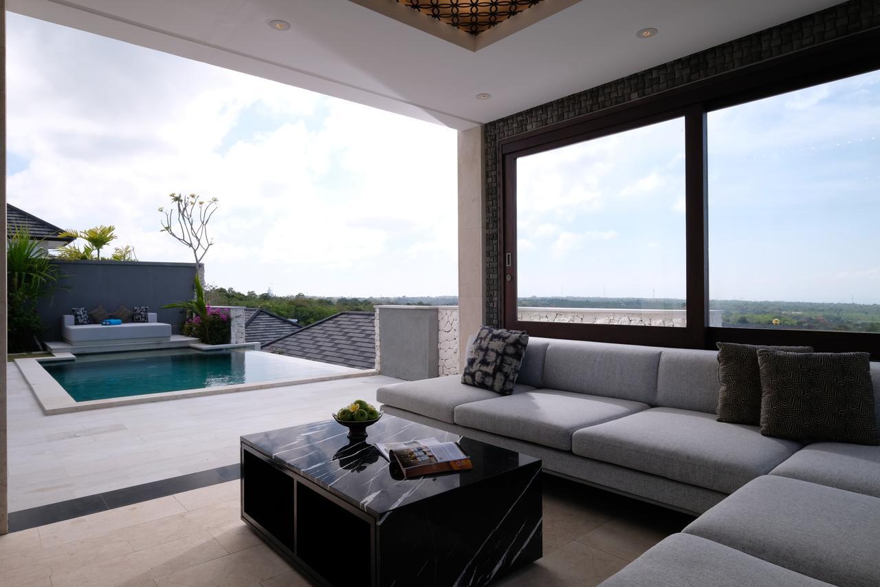 Villa mit 3 Schlafzimmern, Meerblick und kostenfreien Vorteilen